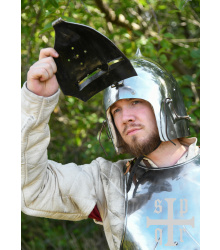 Beckenhaube mit Klappvisier und Zwiebel-Top, Mittelalter-Helm